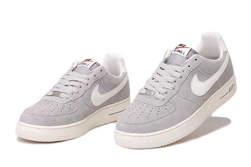 nike air force 1 femme grise